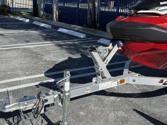 Slide: The Image of Sea-Doo RXT 2024 - 7