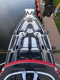 Slide: The Image of Fountain 38SCX 2023 - 23