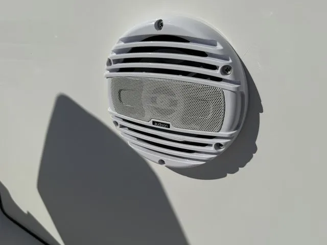 Slide: The Image of Sea Pro 210 Bay 2025 - 28