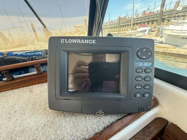 Slide: The Image of Mainship 34 1978 - 11