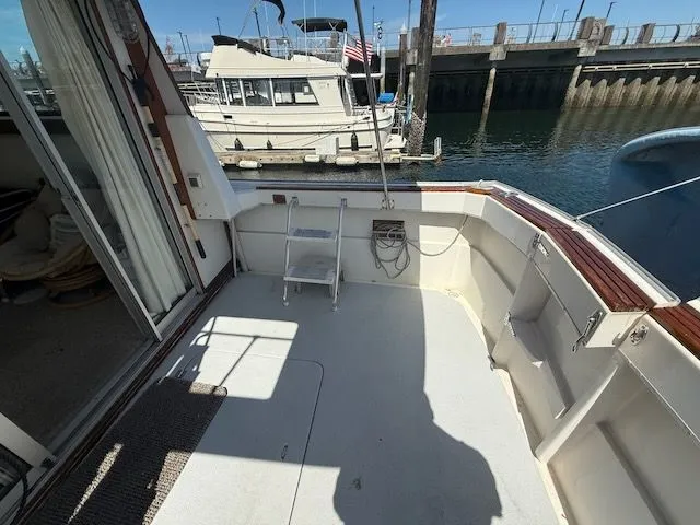 Slide: The Image of Mainship 34 1978 - 2