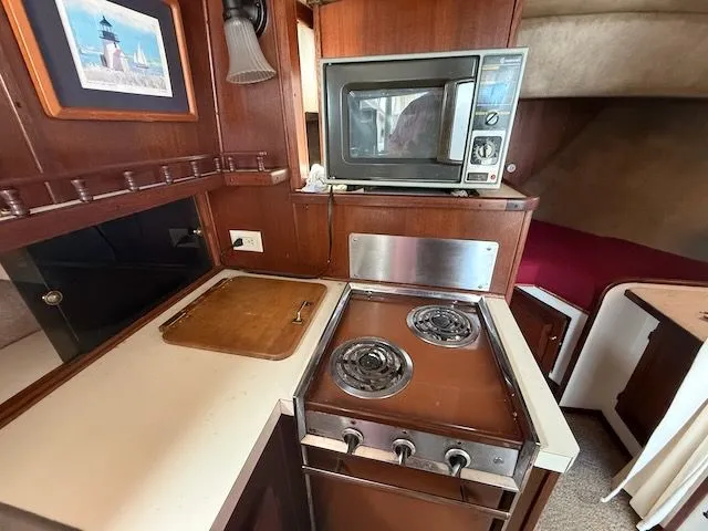 Slide: The Image of Mainship 34 1978 - 21