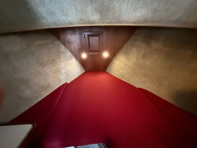 Slide: The Image of Mainship 34 1978 - 29