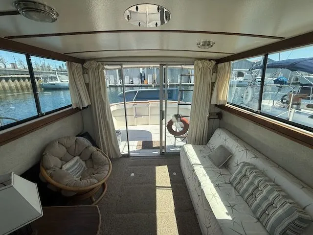 Slide: The Image of Mainship 34 1978 - 6