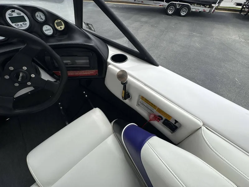 Slide: The Image of Nautique Super Sport 210 1996 - 9