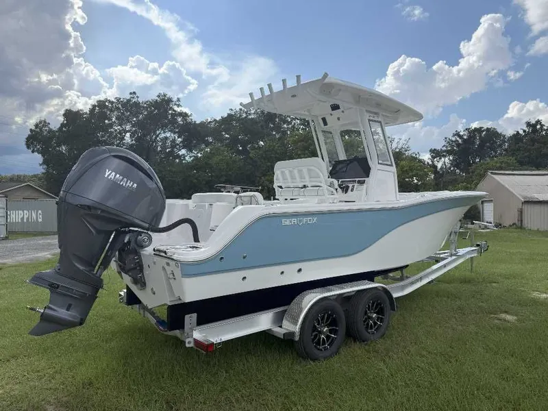 Slide: The Image of Sea Fox 248 Commander 2026 - 13