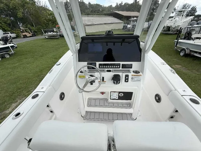 Slide: The Image of Sea Fox 248 Commander 2026 - 23