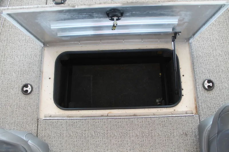 Slide: The Image of Tracker Pro Team 195 TXW 2022 - 10