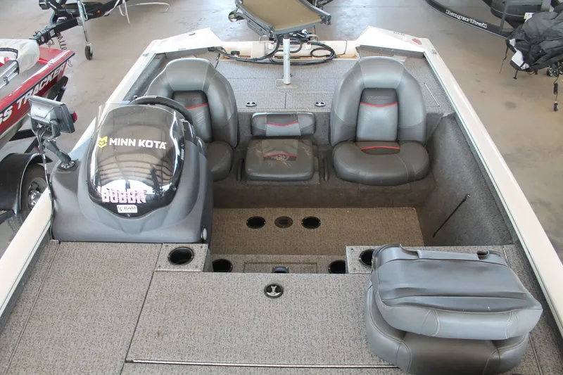 Slide: The Image of Tracker Pro Team 195 TXW 2022 - 8