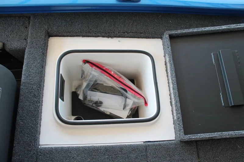 Slide: The Image of Vexus Defender 181 2026 - 20