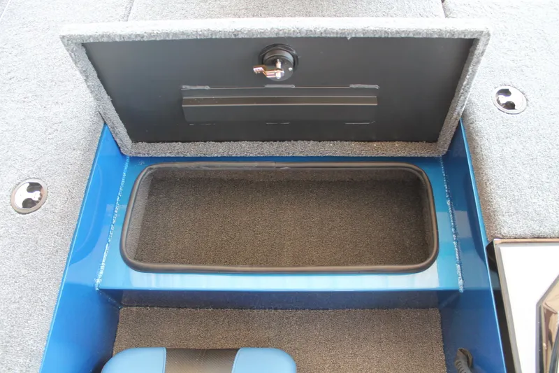 Slide: The Image of Vexus Defender 181 2026 - 8