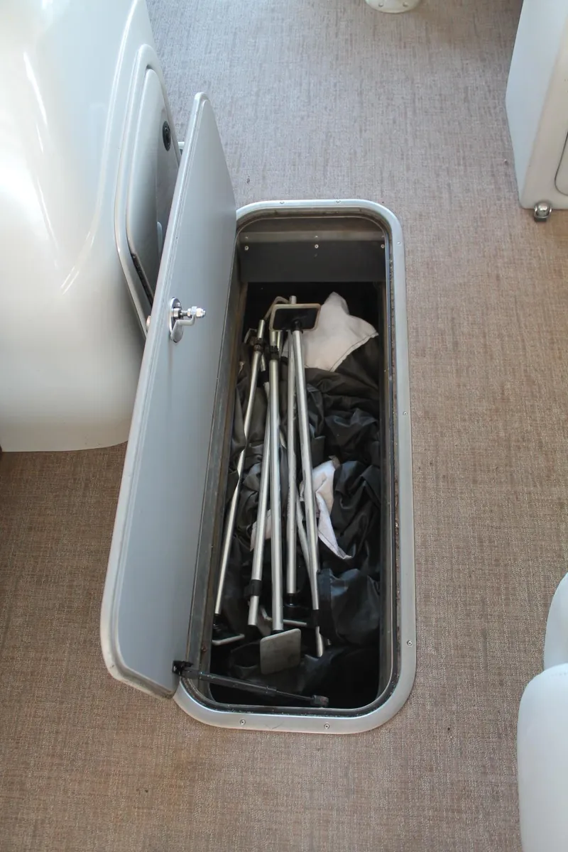 Slide: The Image of Ranger 223FC 2020 - 4