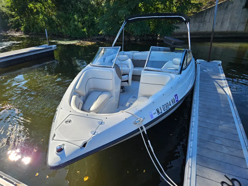 Slide: The Image of Crownline Boats 19 LS 2006 - 2