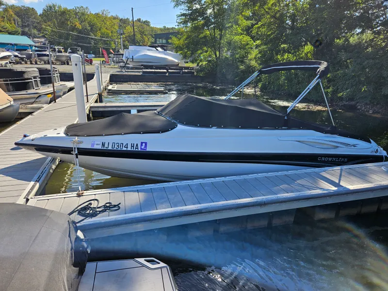 Slide: The Image of Crownline Boats 19 LS 2006 - 23