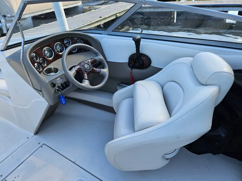 Slide: The Image of Crownline Boats 19 LS 2006 - 7