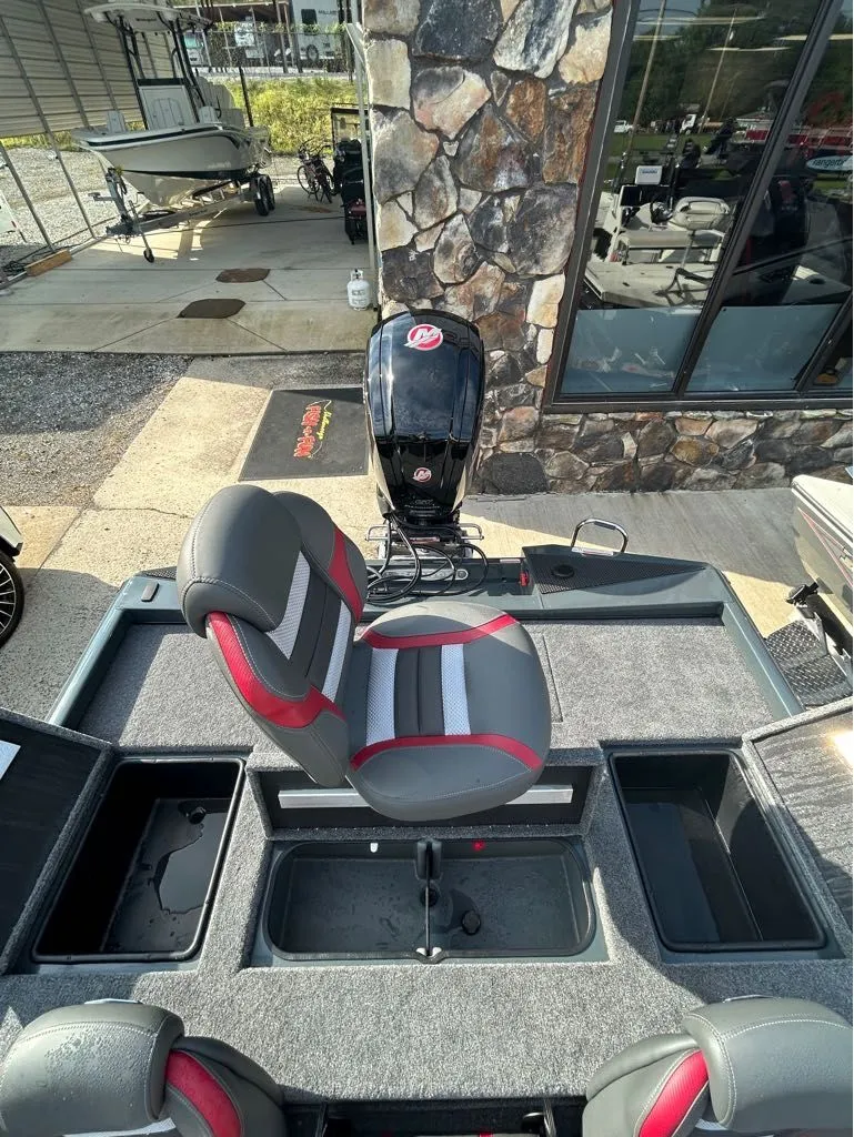 Slide: The Image of Ranger RT188P 2026 - 8