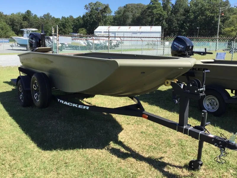 The Image of Tracker 1650T PRAIRIE WINGS EDITION 2026 - 1