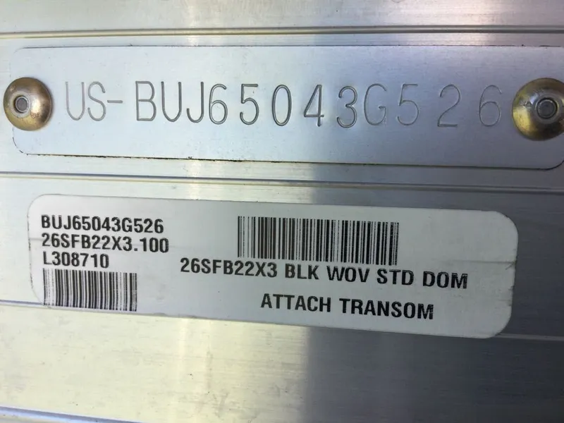 Slide: The Image of Sun Tracker Fishin' Barge 22 XP3 2026 - 23