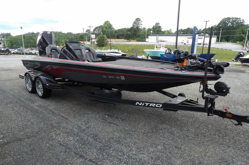 Slide: The Image of Nitro ZX21XL PRO 2022 - 9