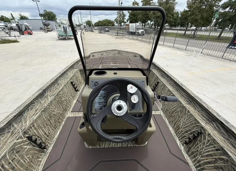 Slide: The Image of Tracker Grizzly 1860 2026 - 11