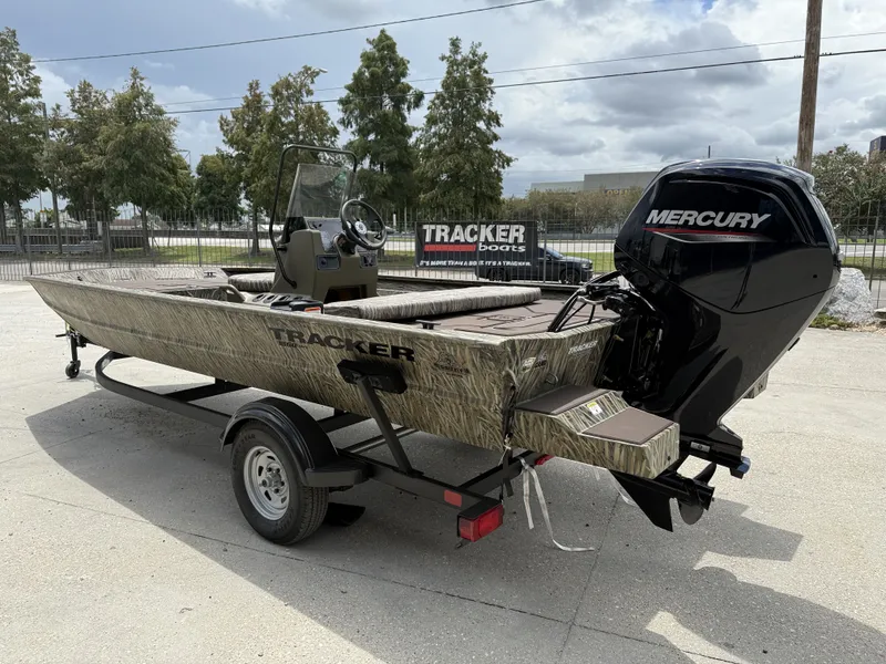 Slide: The Image of Tracker Grizzly 1860 2026 - 3