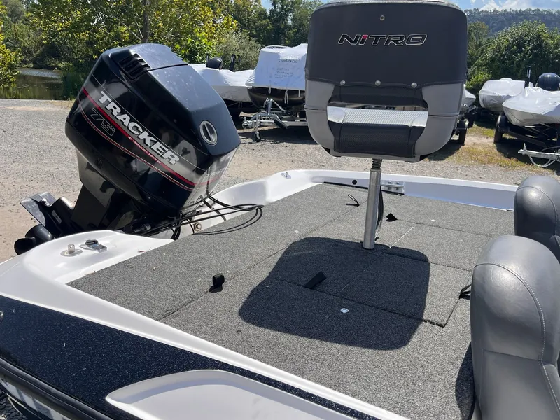 Slide: The Image of Nitro LX700 2002 - 21