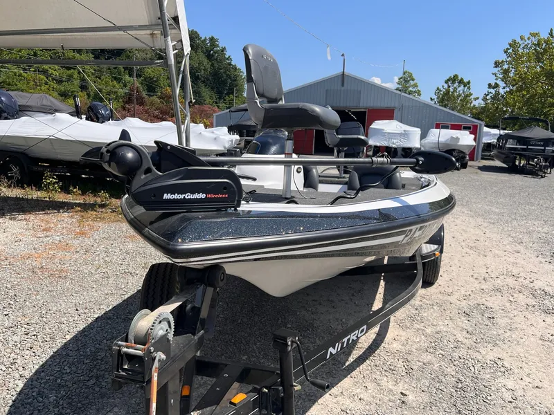 Slide: The Image of Nitro LX700 2002 - 30