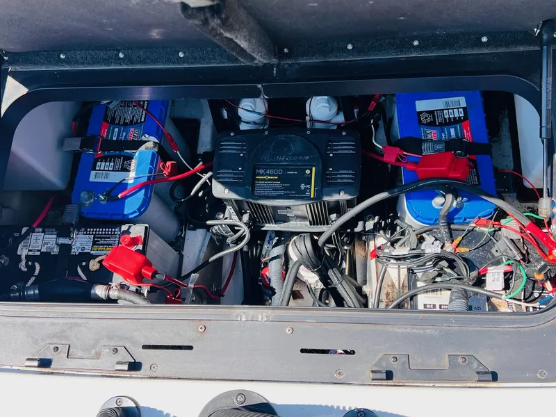 Slide: The Image of Skeeter FX20 2012 - 3