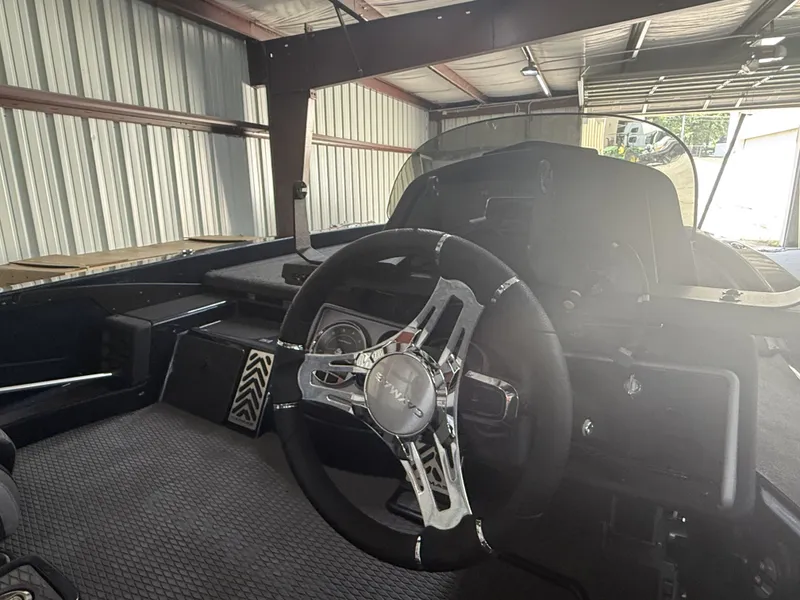 Slide: The Image of Caymas CX 20 PRO 2023 - 9