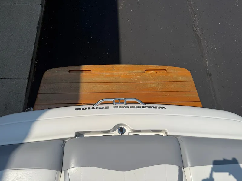 Slide: The Image of MasterCraft MariStar 230 2002 - 23