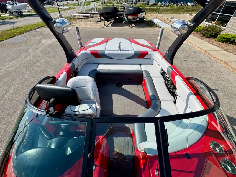 Slide: The Image of Moomba Mobius LSV 2011 - 8