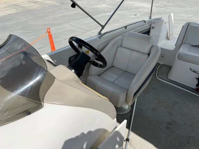 Slide: The Image of Chaparral 252 Sunseta 1999 - 8