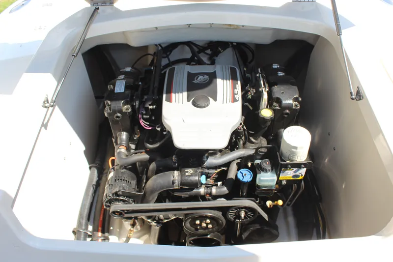 Slide: The Image of Chaparral 216 SSi 2011 - 17