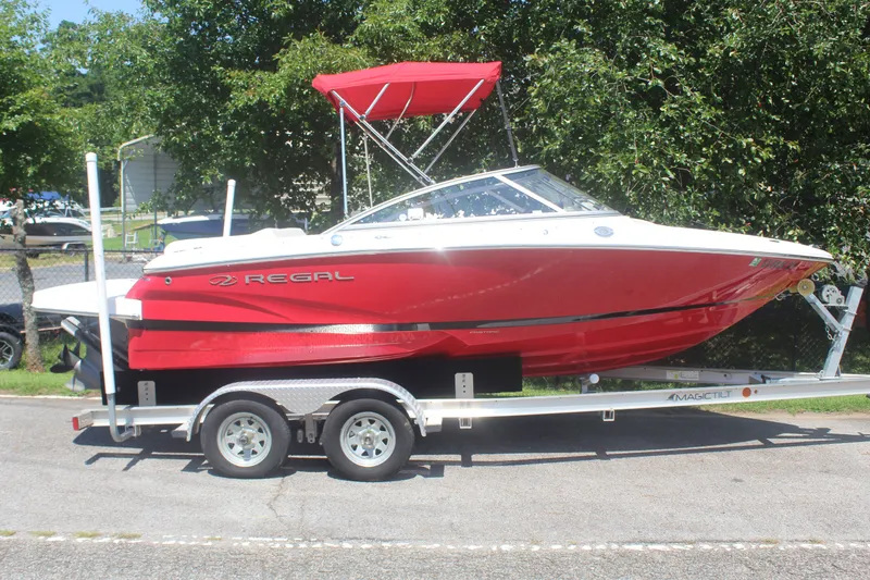 Slide: The Image of Regal 1900 LE 2011 - 6