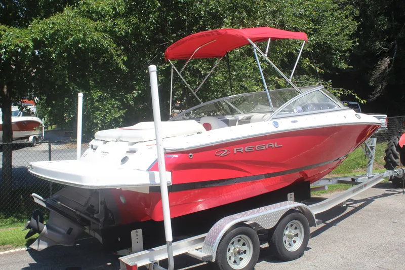 Slide: The Image of Regal 1900 LE 2011 - 7