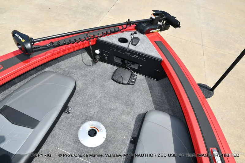 Slide: The Image of Tracker Targa V-19 Combo 2026 - 58