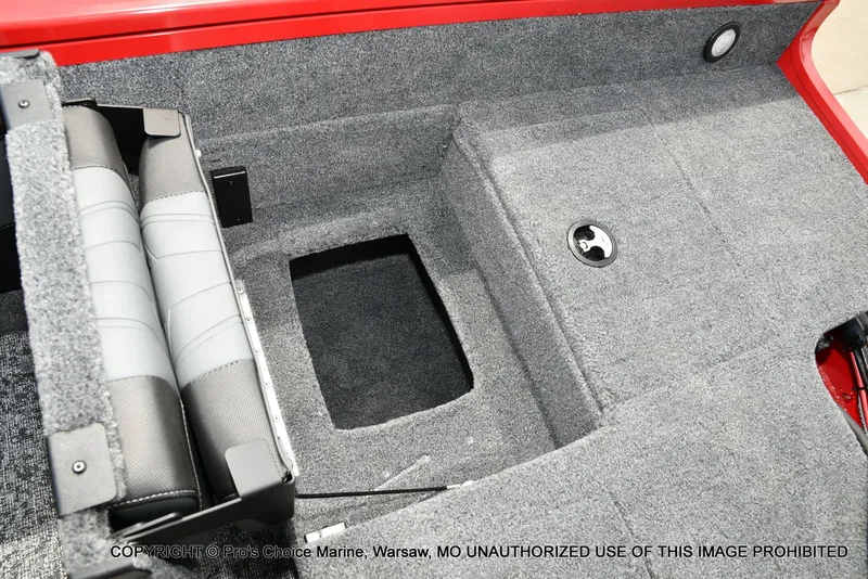 Slide: The Image of Tracker Targa V-19 Combo 2026 - 76