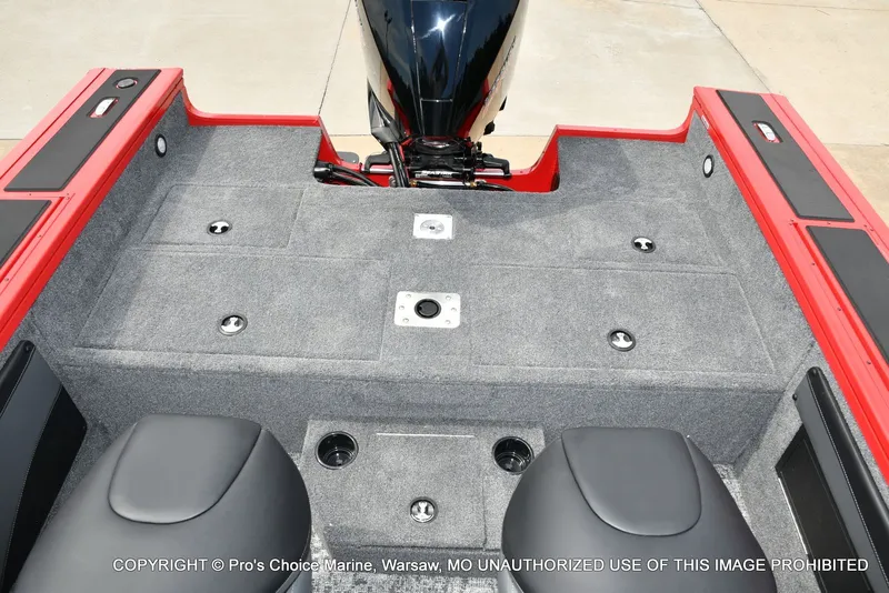 Slide: The Image of Tracker Targa V-19 WT 2026 - 11