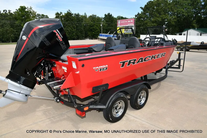 Slide: The Image of Tracker Targa V-19 WT 2026 - 13