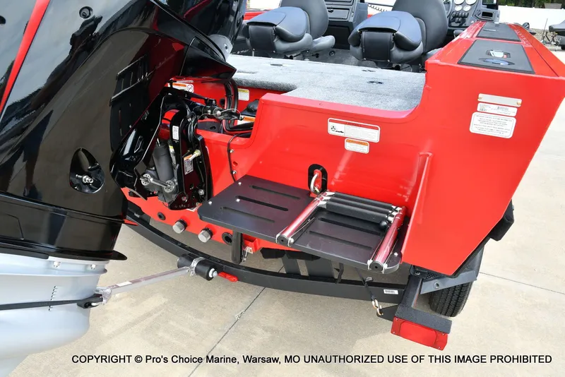 Slide: The Image of Tracker Targa V-19 WT 2026 - 16