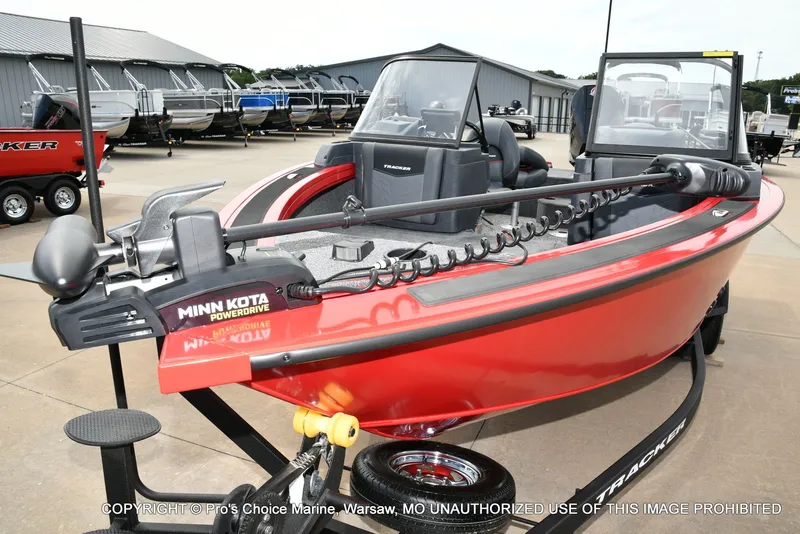 Slide: The Image of Tracker Targa V-19 WT 2026 - 23