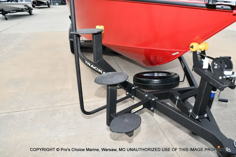 Slide: The Image of Tracker Targa V-19 WT 2026 - 26