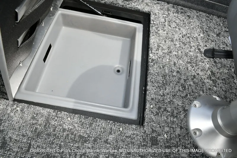 Slide: The Image of Tracker Targa V-19 WT 2026 - 49