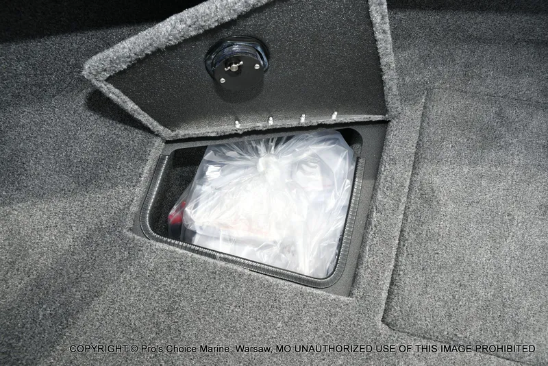 Slide: The Image of Tracker Targa V-19 WT 2026 - 63