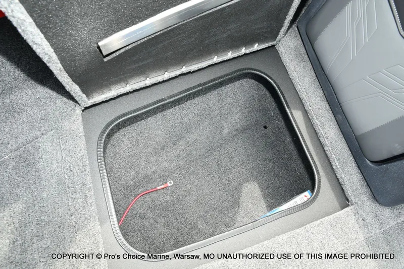 Slide: The Image of Tracker Targa V-19 WT 2026 - 64