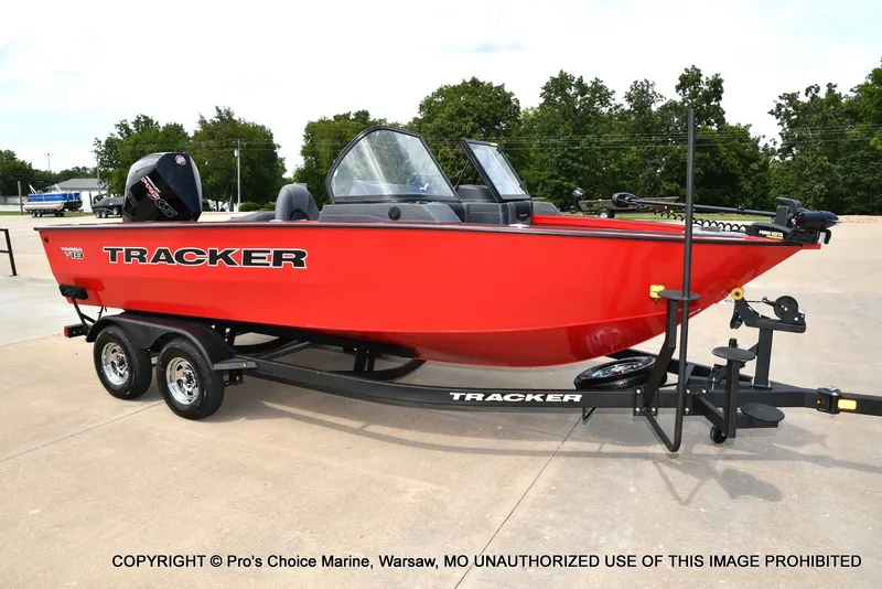 Slide: The Image of Tracker Targa V-19 WT 2026 - 87