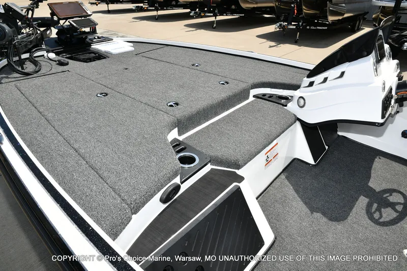 Slide: The Image of Nitro Z18 Pro w/175 Pro-XS 2024 - 13