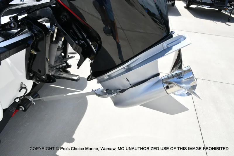 Slide: The Image of Nitro Z18 Pro w/175 Pro-XS 2024 - 21