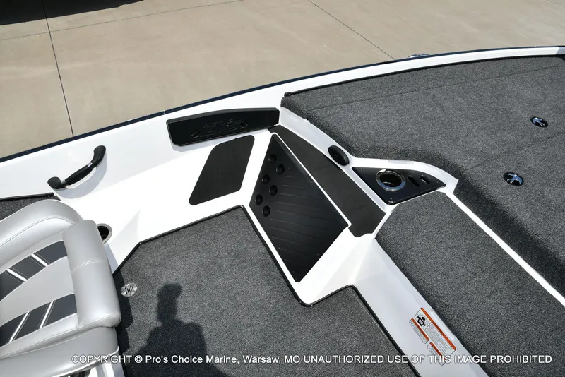 Slide: The Image of Nitro Z18 Pro w/175 Pro-XS 2024 - 48