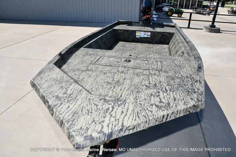 Slide: The Image of Tracker Grizzly 1648 Utility Jon w/25HP Mercury Tiller 2026 - 11